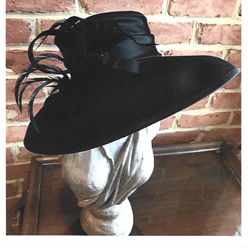 Classic Women's Hat with Adjustable Sizer Band Black Velvet Oversized Black band